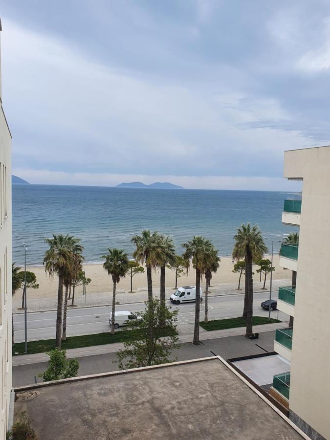 Me Qera Lungomare Mari * Vlorë
